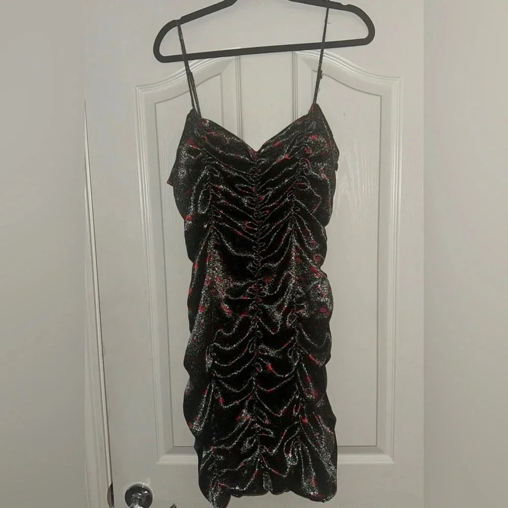 NWOT- Urban Outfitters Floral Red Green Rouched Dress. Size XL.‎
